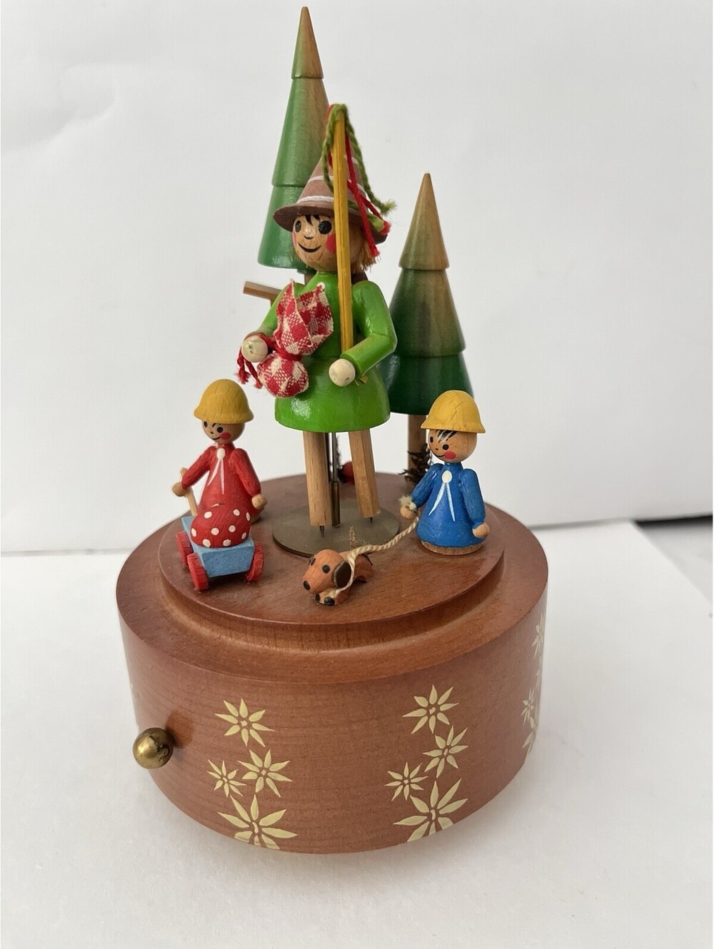 Vintage Handmade Rotating Music Wood Carved Volkskunst Swiss Steinbach Boys Dog